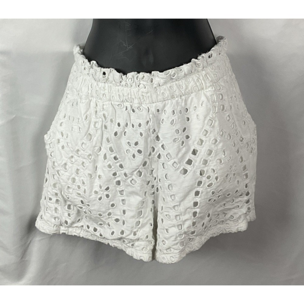 Express Women's Size XS White Eyelet Shorts High Waist Pockets‎ Lined Oversized
